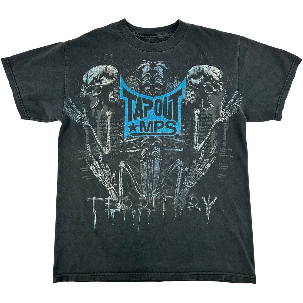 VTG y2k Men's Black Blue Faded Tapout MPS 'Territory' Skull Graphic T Shirt Sz M